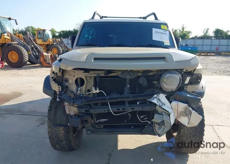 2014 Toyota Fj Cruiser from USA, damaged, VIN JTEBU4BF9EK188983